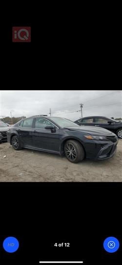 تۆیۆتا کامری